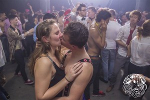 Hoeren en Pooiers -102- 2015 © Les Adu