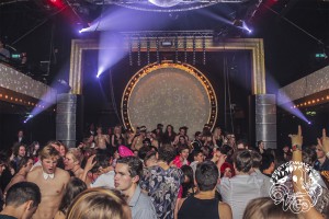 Hoeren en Pooiers -105- 2015 © Les Adu