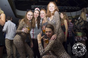 Hoeren en Pooiers -12- 2015 © Les Adu