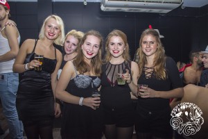 Hoeren en Pooiers -42- 2015 © Les Adu