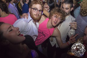 Hoeren en Pooiers -48- 2015 © Les Adu