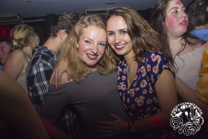 Hoeren en Pooiers -69- 2015 © Les Adu