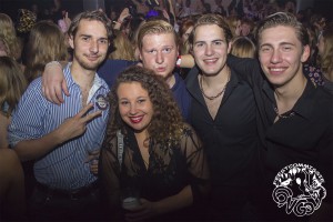 Hoeren en Pooiers -70- 2015 © Les Adu