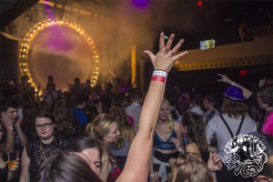 Hoeren en Pooiers -72- 2015 © Les Adu