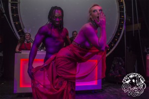 Hoeren en Pooiers -86- 2015 © Les Adu