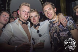 Hoeren en Pooiers -88- 2015 © Les Adu