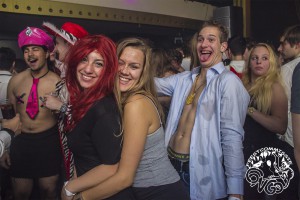 Hoeren en Pooiers -122- 2015 © Les Adu 